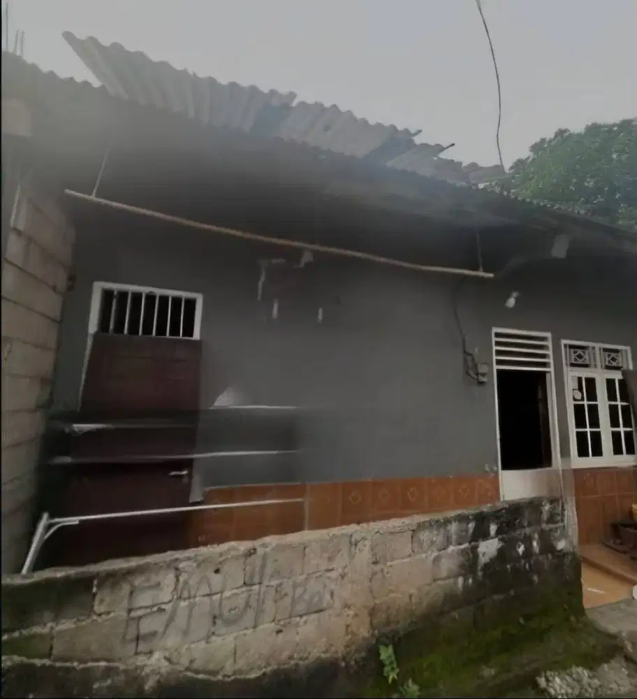 Rumah Terawat Dekat Unpam di Pamulang Tangsel DR-17707