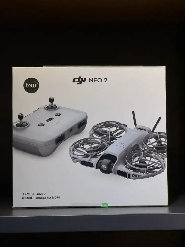 DJI NEO 2 Fly More Combo