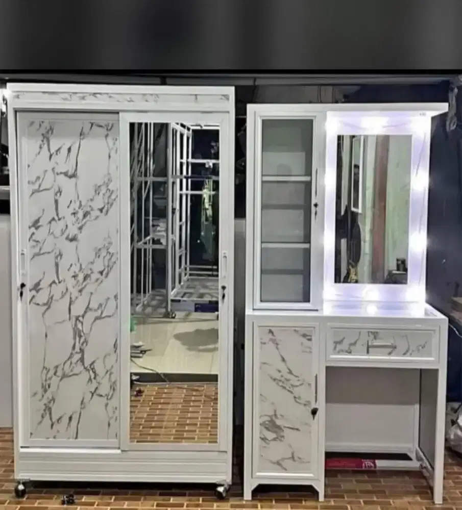 Paket Lemari Baju dan Meja Rias Bahan ACP