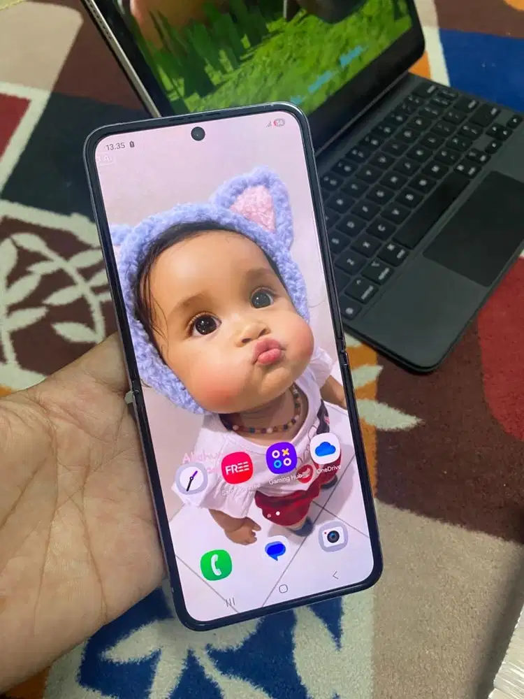 Samsung Z flip 4 256Gb