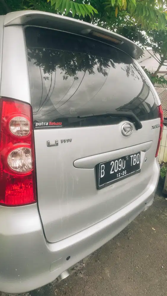 Daihatsu Xenia 2005 Bensin