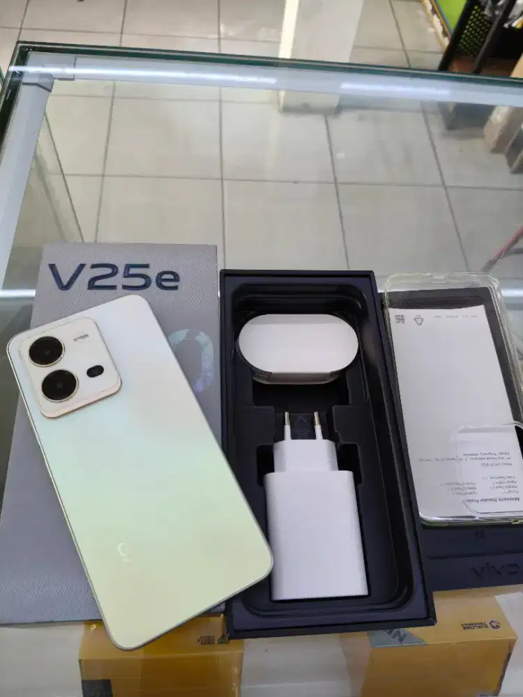 Vivo v25e 8/256