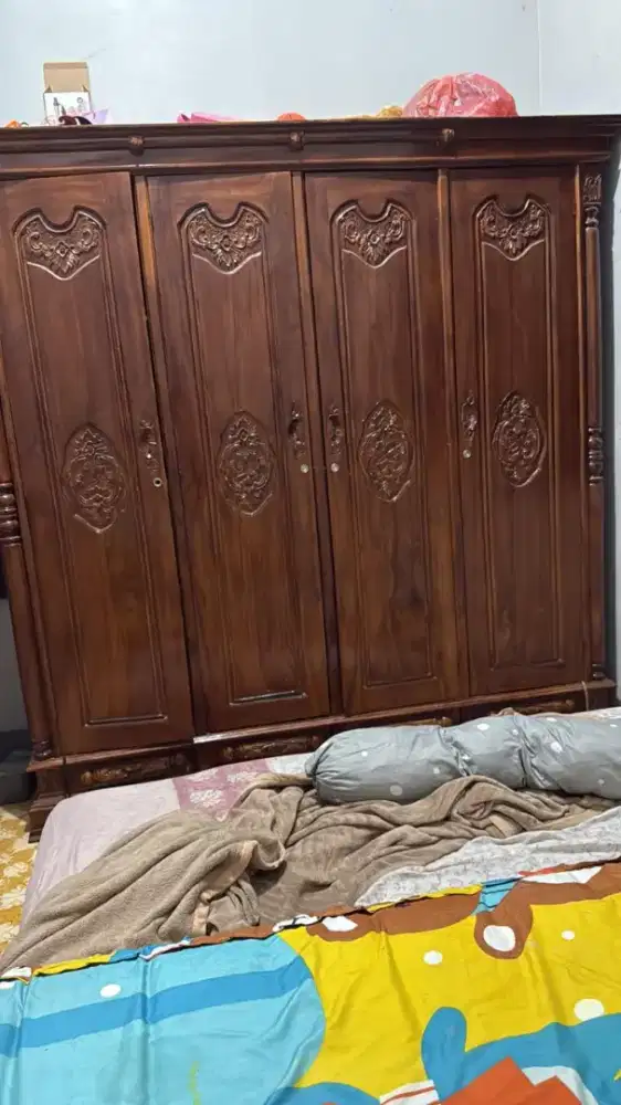 lemari pakaian jati Jepara asli 4 pinti siap pakai diplitur lg