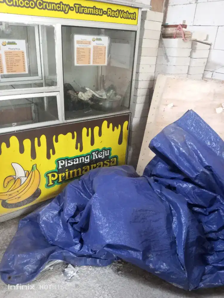 Rombong besar + alat masak + wajan + kompor + terpal hujan 700rb