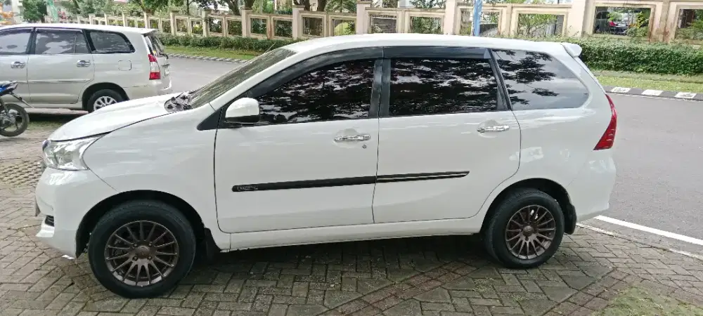 Daihatsu Xenia R 1.3 Manual 2016
