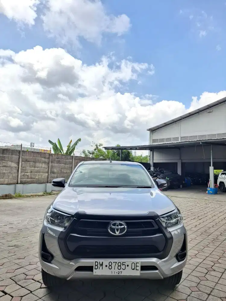 Hilux 2022 E DC diesel manual. Km 46rb antik (tampilan G)