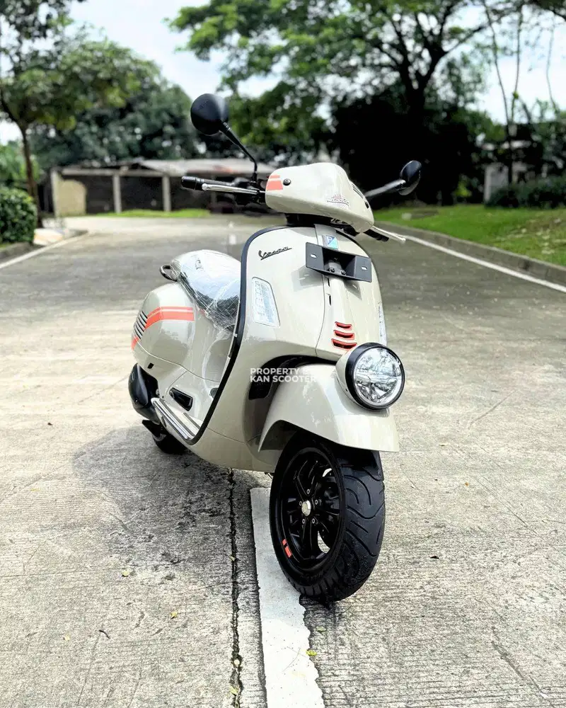 VESPA GTV SEI GIRONI 300cc HPE KEYLESS 2023 NO MINUS