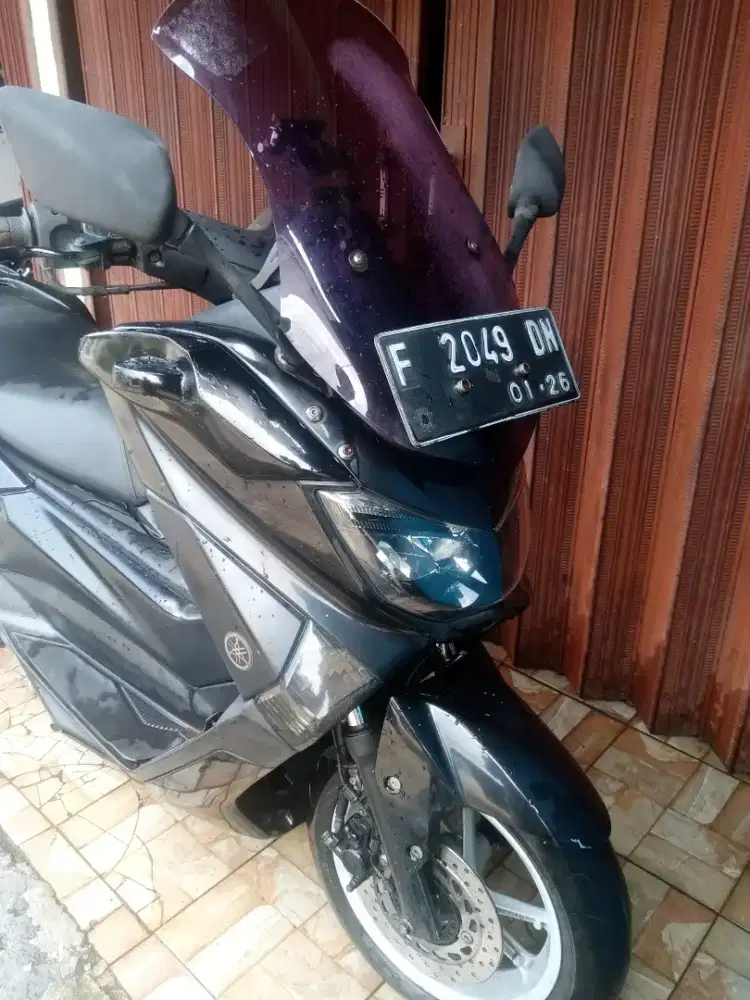 Yamaha nmax old