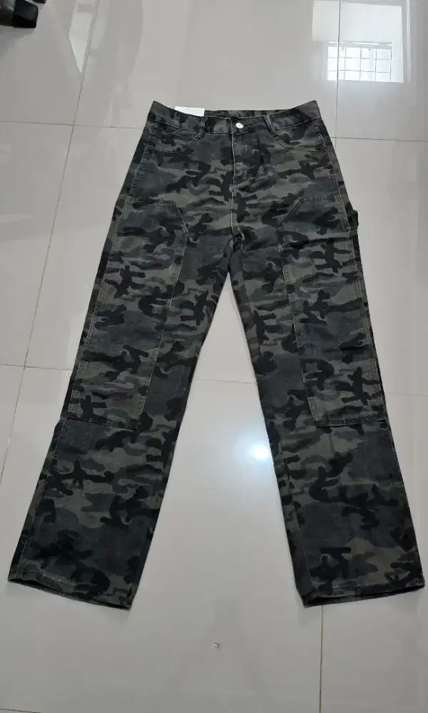 Celana kargo army jeans size xl