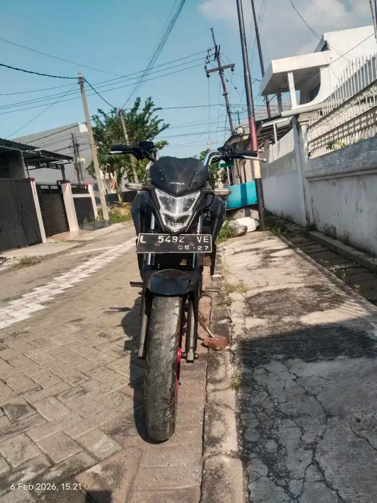 Honda Cb150R thn 2017 Masin Adem Kering mesin Standar lengkap hidup
