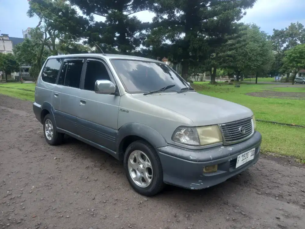 Toyota Kijang krista 2.0 manual tahun 2002