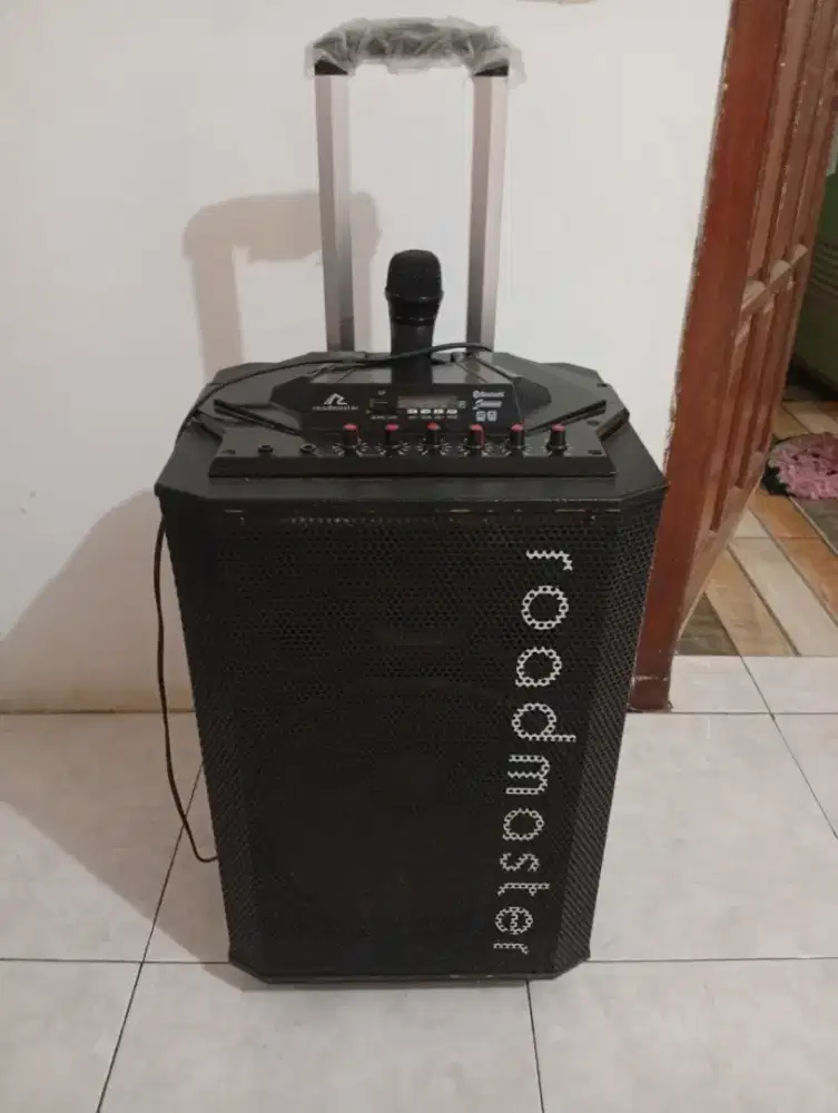 Speaker roodmaster pa 101