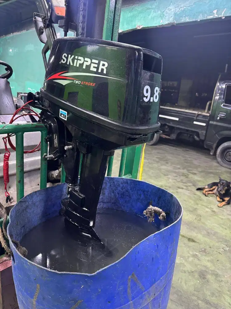 Mesin Tempel Skipper 9.8 PK 2 Tak – Mulus, Jarang Pakai