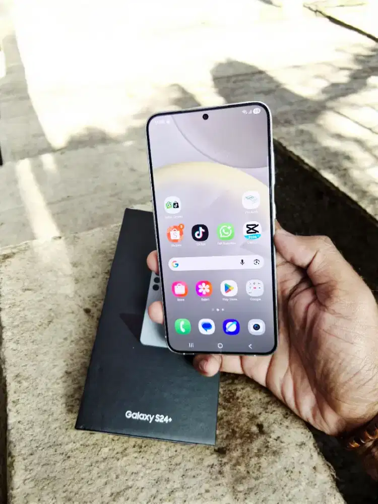 Hp samsung s24 plus versi ram12 256gb 5g lte second kk