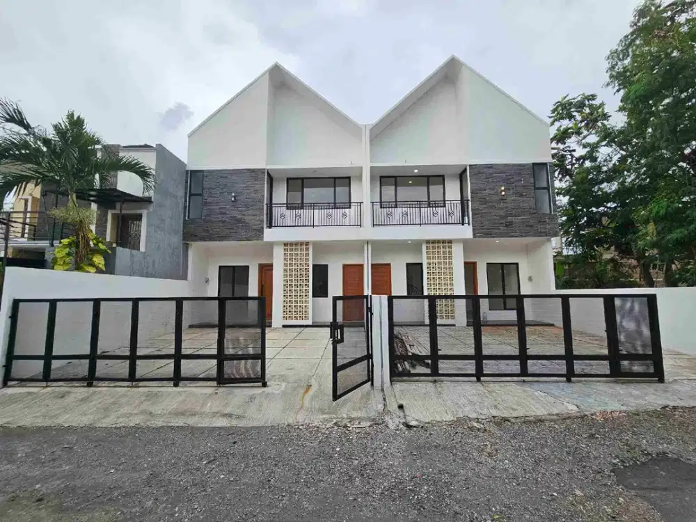 RUMAH BARU 2 LANTAI SIAP HUNI MURAH GAYA SCANDINAVIAN UTARA STADION MAGUWOHARJO SLEMAN