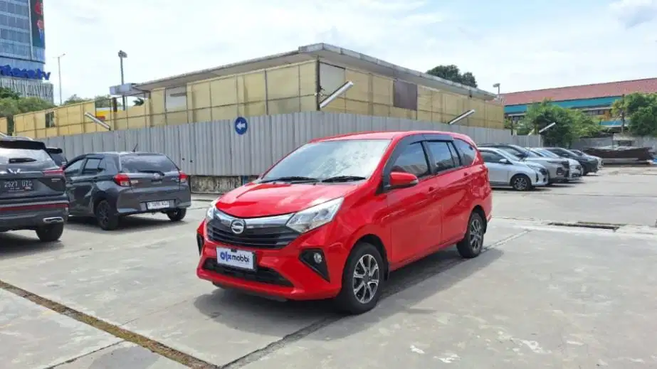 DP MURAH - Daihatsu Sigra 1.2 R Bensin-MT 2021 Merah