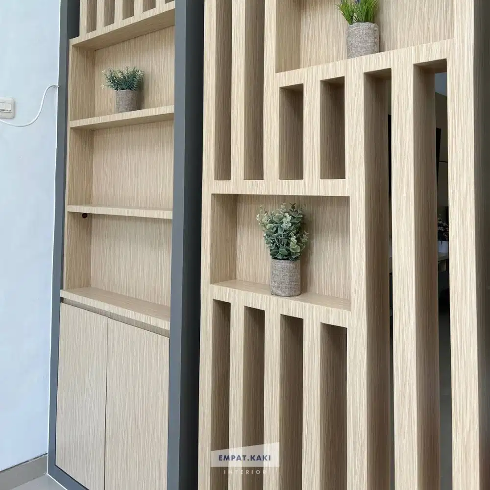 Partisi Rak (Custom)  Modern Woody