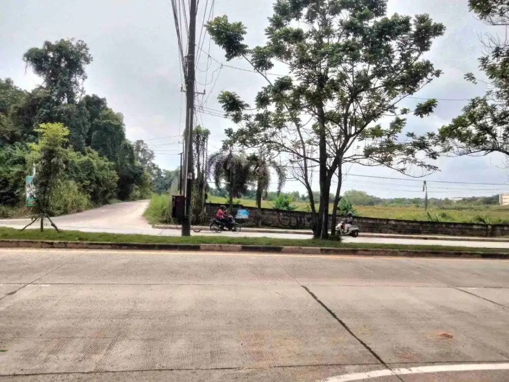 Tanah keras di Alang Alang lebar