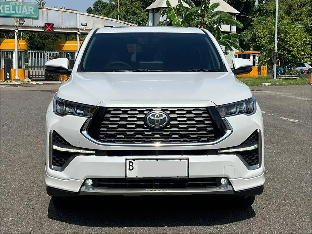 TERMURAH!! TOYOTA KIJANG INNOVA ZENIX V HYBRID MODELISTA AT PUTIH 2025