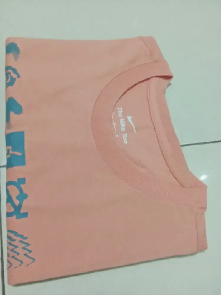 Kaos katun Nike size M