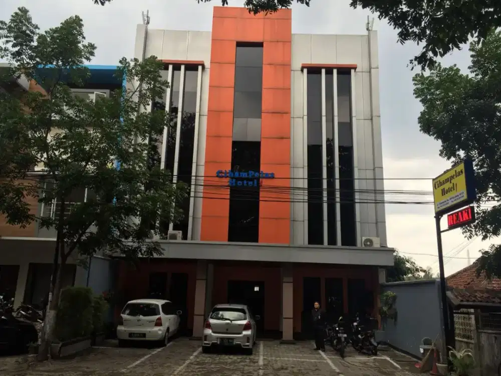 **JUAL HOTEL FULL FURNISH LOKASI STRATEGIS**