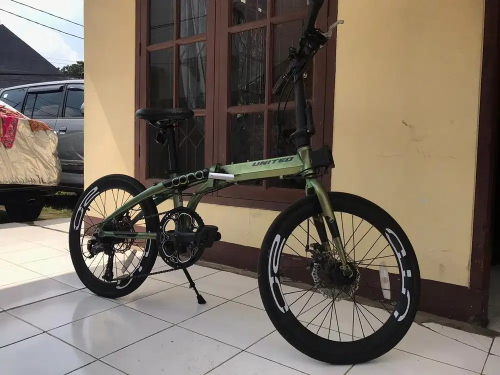 Sepeda Lipat United Cora 9s
