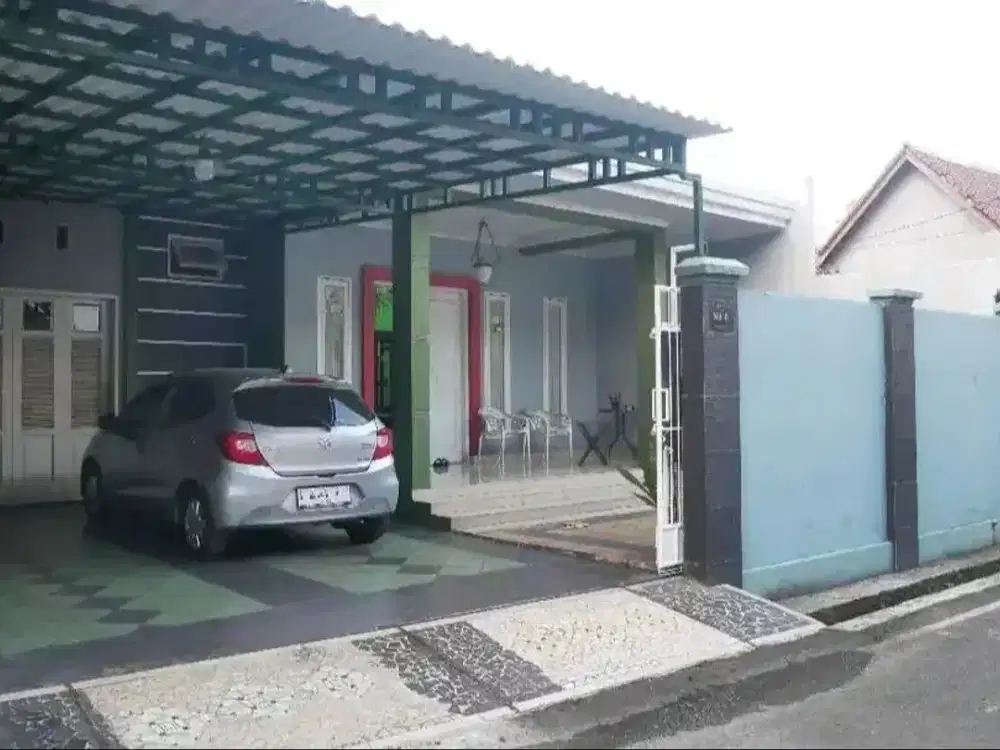 JUAL CEPAT!!! Rumah 283m2 Pondok Kelapa - SHM, Bebas Banjir