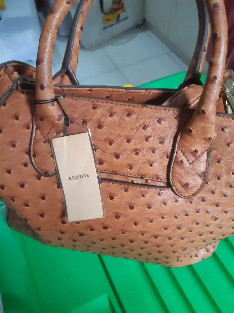 Tas esquare  motif kulit burung