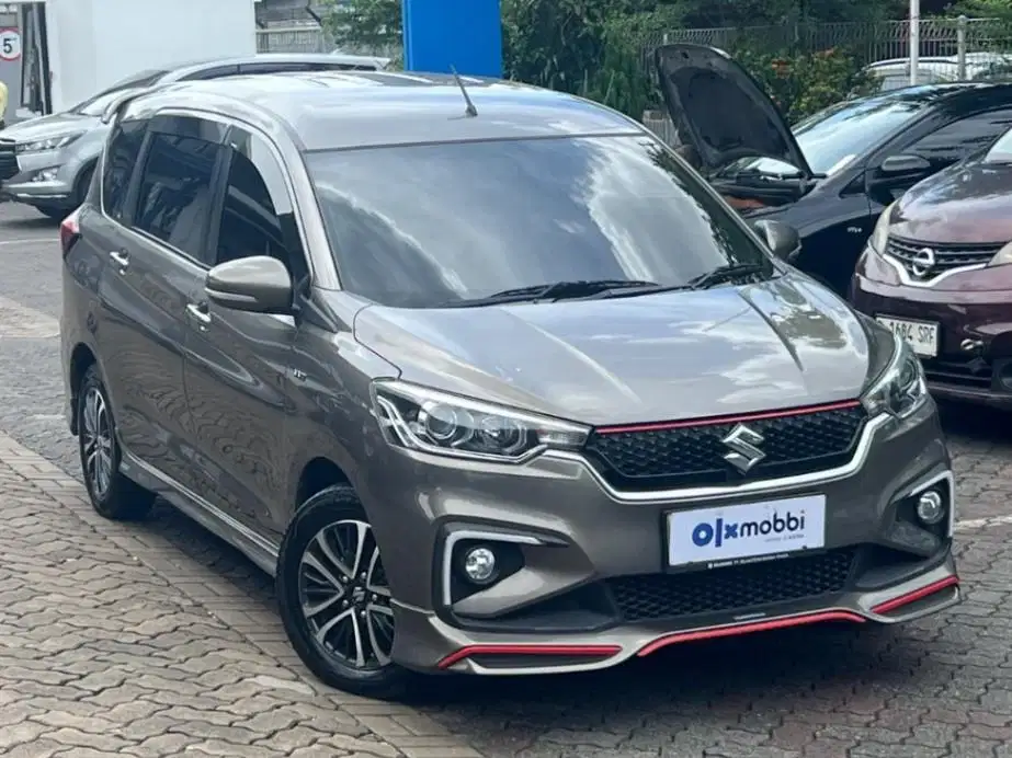 Kondisi Terawat Suzuki Ertiga 1.5 Hybrid SS Bensin-MT 2022 HKJ