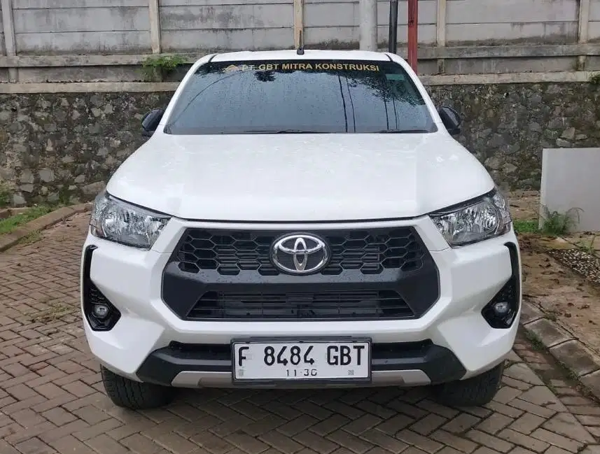 HiLux G 4x4 2025 ManuaL Km 3 Ribu Oto Seken Rasa Baru