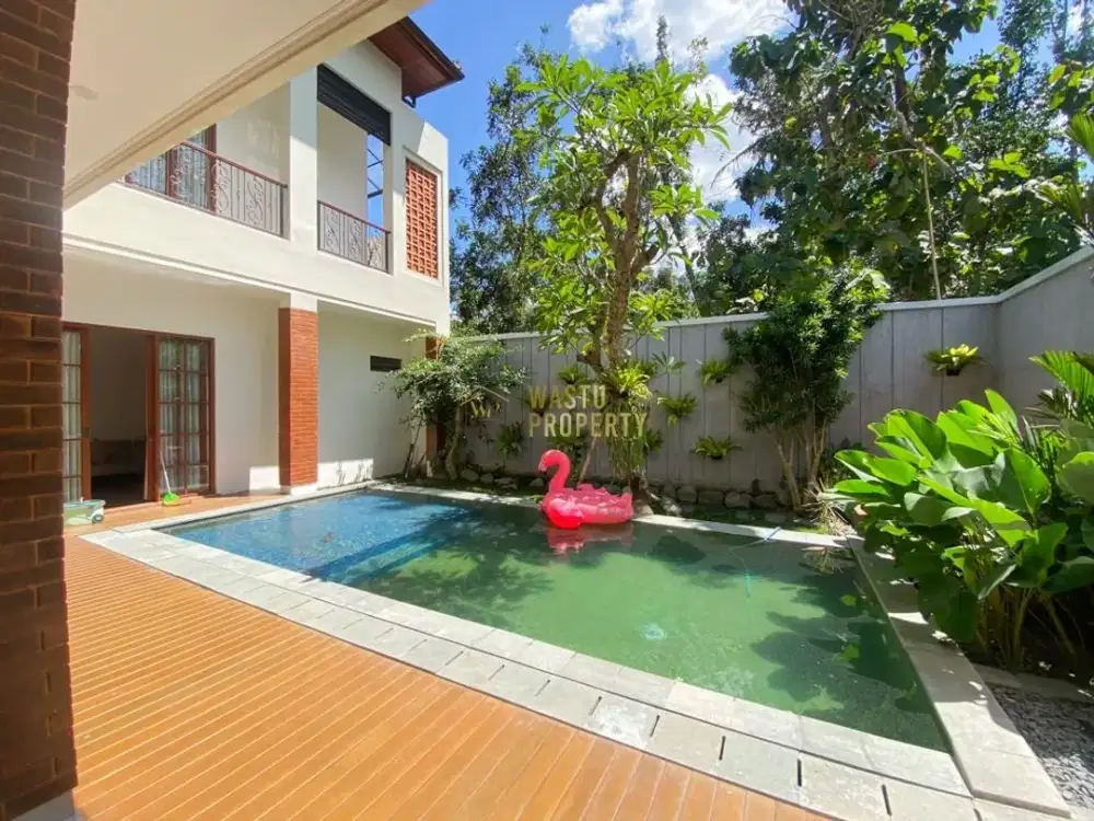 DIJUAL VILLA DENGAN KOLAM RENANG DI BALECATUR GAMPING SLEMAN