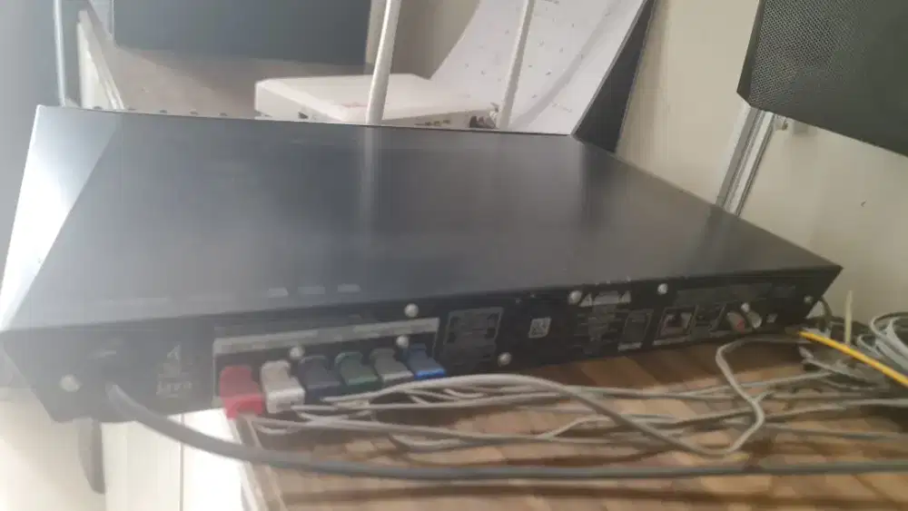 Home Theatre Blu-ray 5.1 sony BDV-e6100