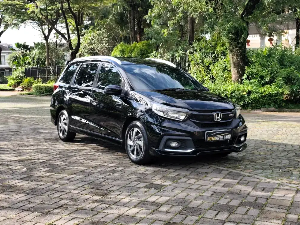 Honda Mobilio 1.5 RS CVT NIK 2017 IRIT FIRST HAND TERMURAH SIAP PAKAI