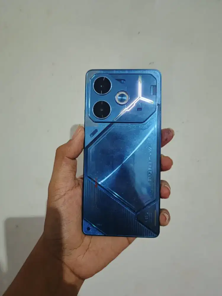 Pova 6 (tt & maharr aja)