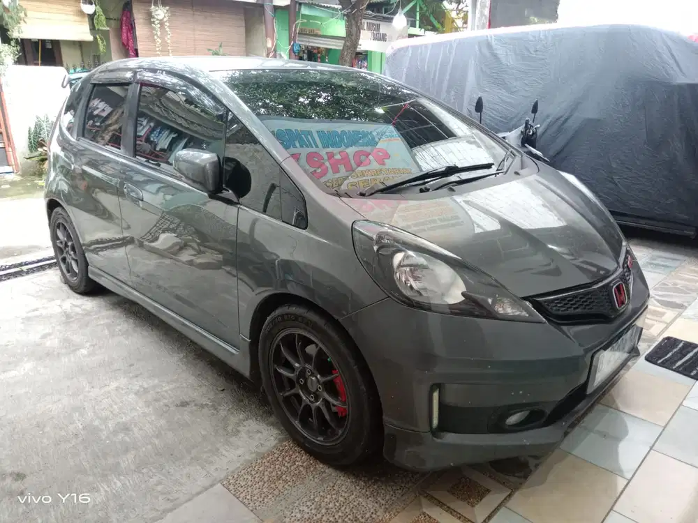 Honda Jazz 2010 Bensin