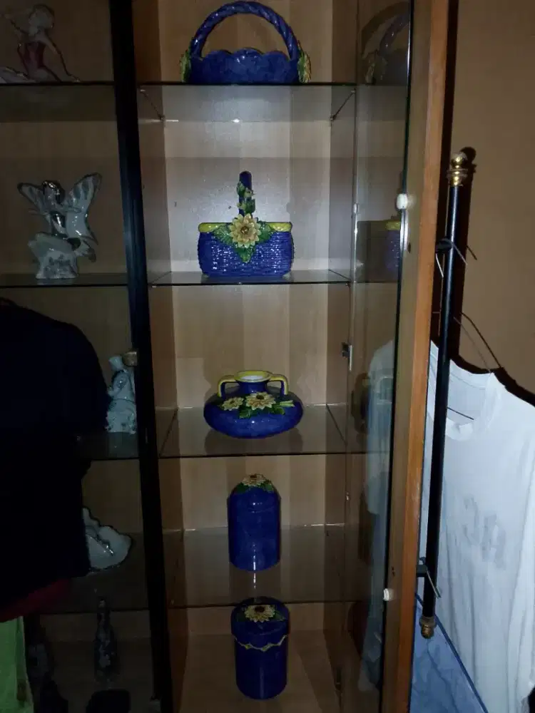 Pajangan Set Porselain