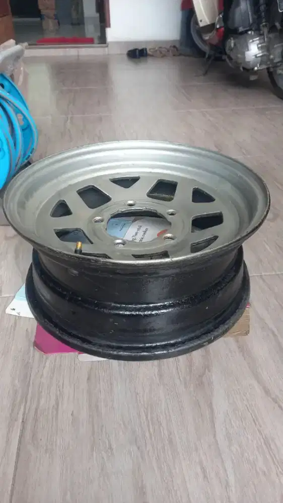 Velg Single Pinggang  di jual 4 pcs