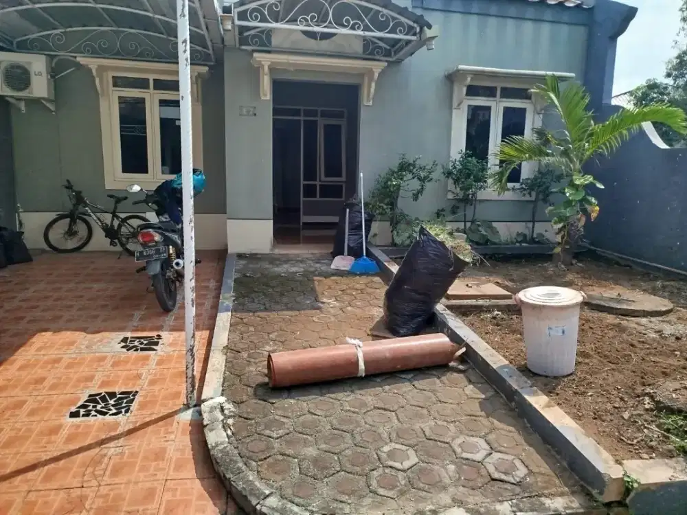 Disewakan rumah furnished 3 kamar tengah kota Semarang dekat Undip