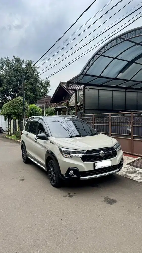 Suzuki Xl7 Alpha Hybrid kuro Two tone sand khaki ivory pajak panjang