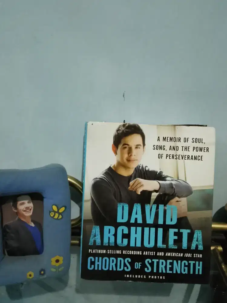 Buku Biografi David Archuleta