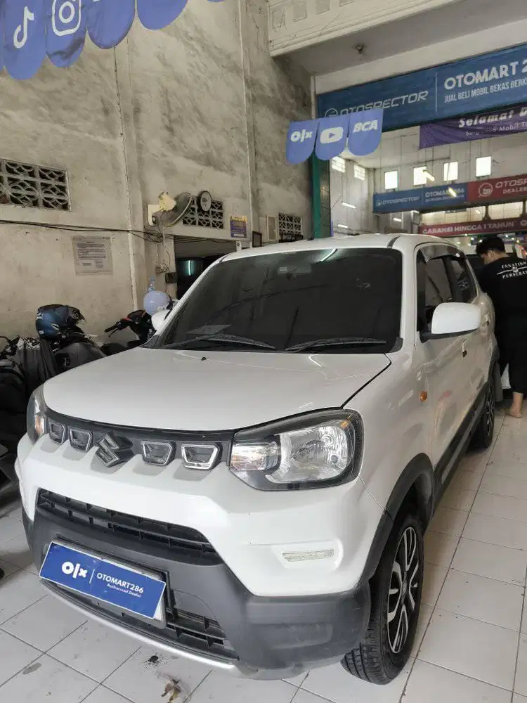 SUZUKU S-PRESSO 1.0 A/T 2024 PUTIH MURAH OTOMART 286 KENJERAN