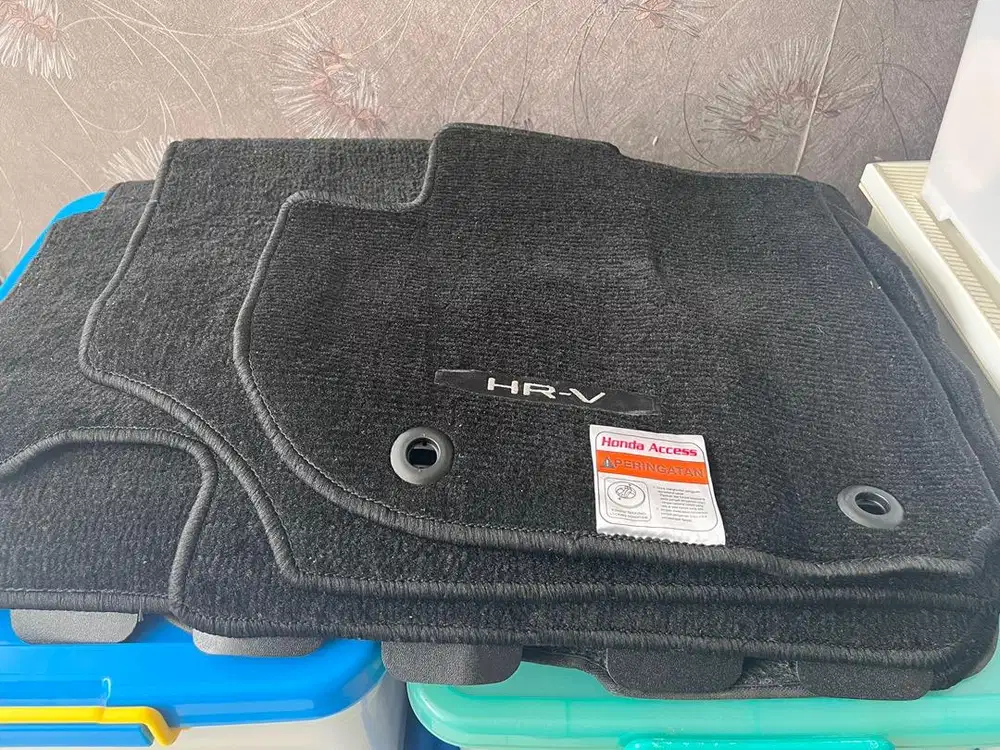 Karpet original mobil Honda HRV