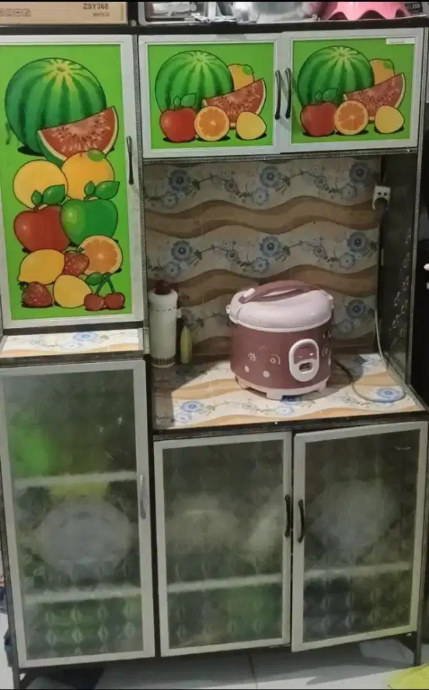 Dijual cepat Rak piring 3 pintu