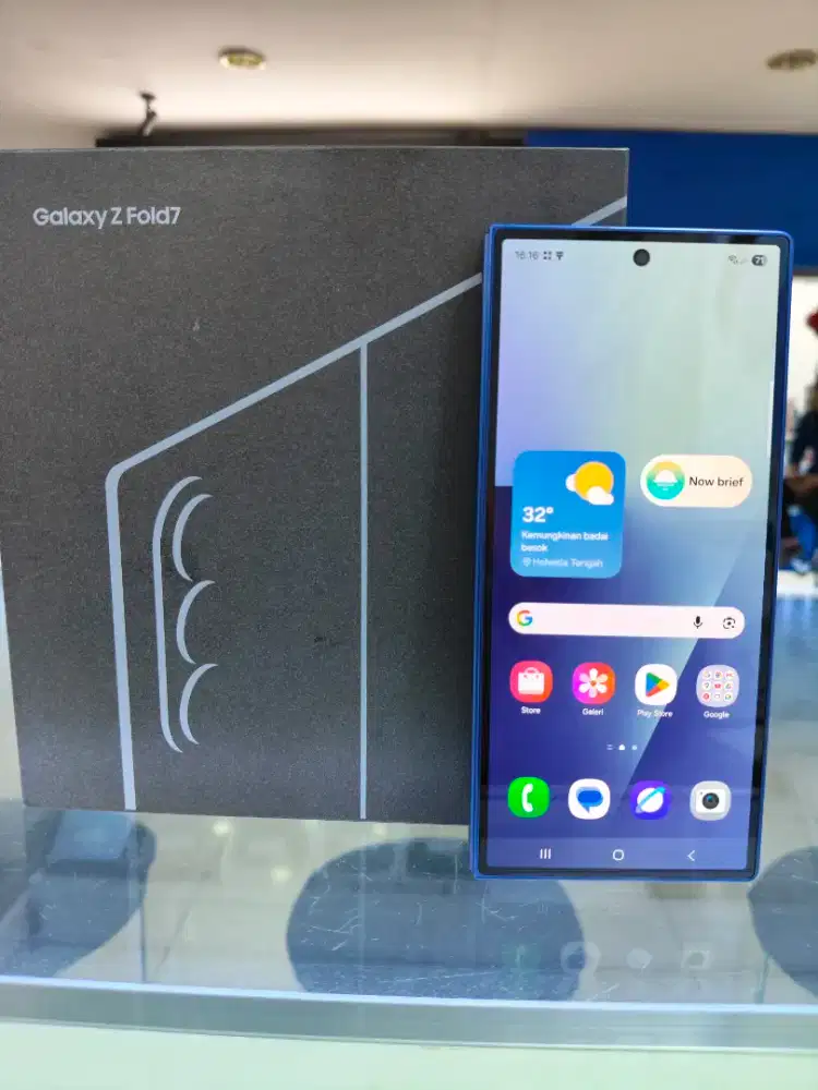 Samsung Galaxy Z Fold 7 12/512 Bekas Garansi sampai Oktober 2026
