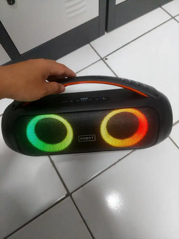 Speaker bluetooth ROBOT Rb600