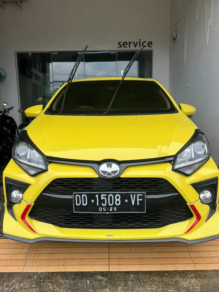 Mobil agya TRD 2021 Metic