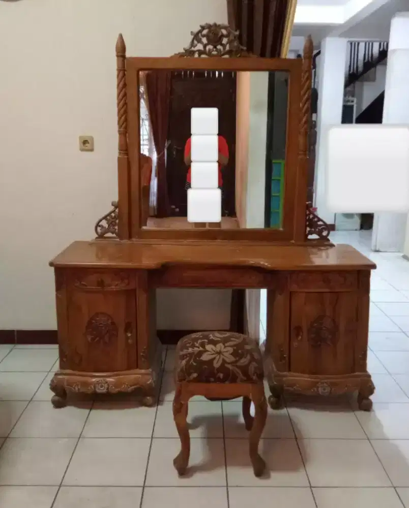 Meja Rias Ukir Jati Jepara  + Bangku