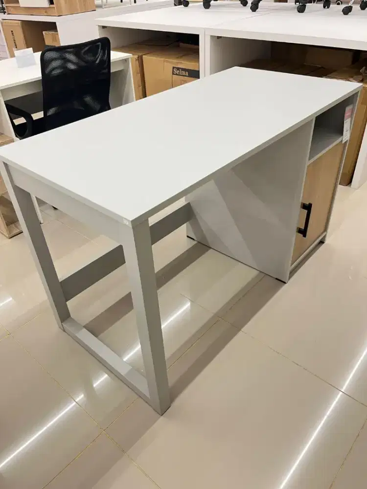 Meja kuho office grey