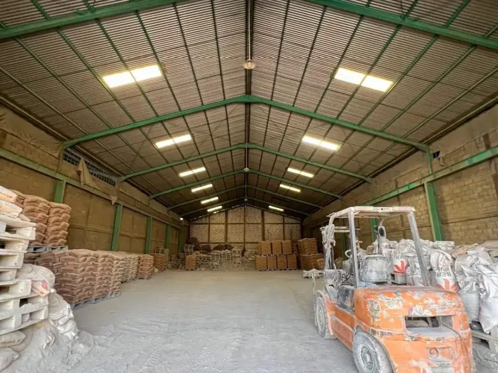 GUDANG KALIANAK*Ada bangunan utk kantor