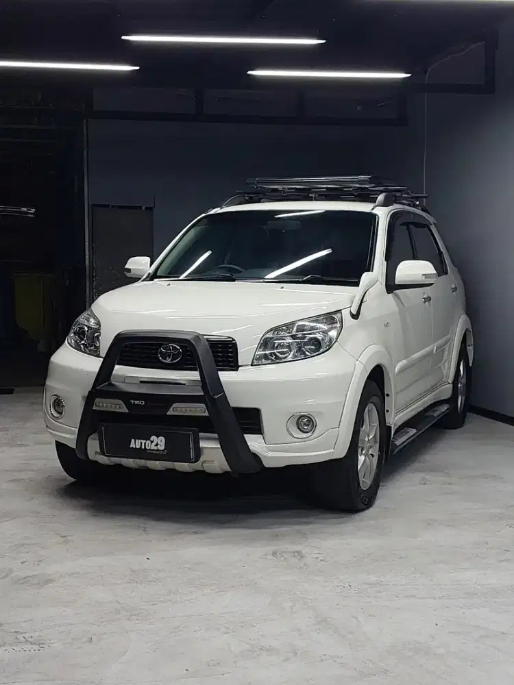 Km 48rb ! RUSH G Manual antik